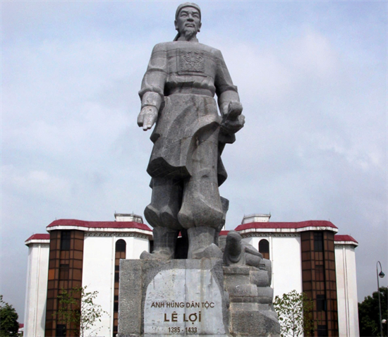 Policies on building the army and protecting the homeland in the Le So dynasty