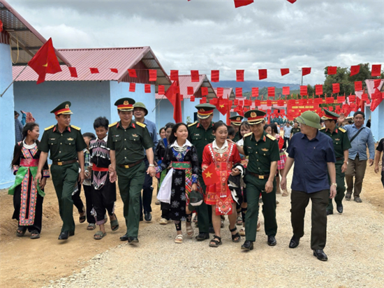 Dien Bien province focuses on building a strong peoples hearts and minds posture