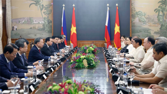 Tuyên bố chung về quan hệ Đối tác Chiến lược Tăng cường giữa Cộng hòa Philippines và Cộng hòa xã hội chủ nghĩa Việt Nam