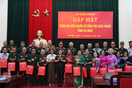 Tri ân Người có công với cách mạng, nuôi dưỡng tinh thần yêu nước, truyền thống, đạo lý tốt đẹp của dân tộc