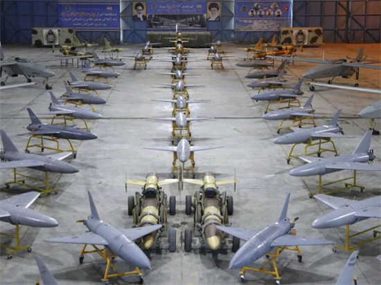 世界军事技术发展趋势及当今军队现代化建设面临的问题